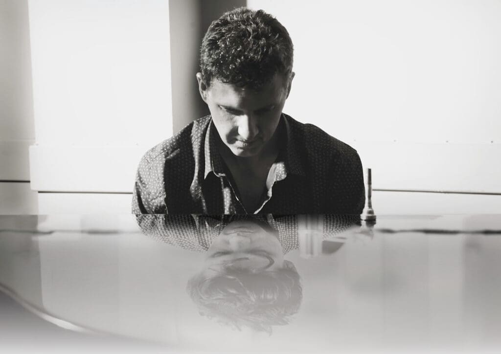 Robin Sings & Plays Chet Baker